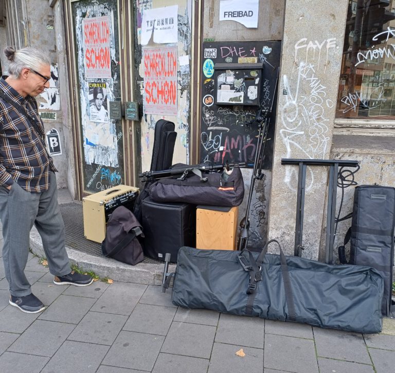 Michael jonas und zumidest das equipment von urs und oliver