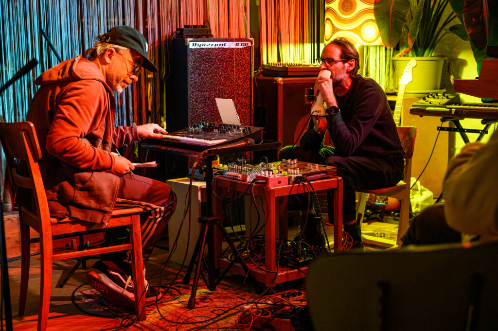 Bunny & Shy and the Sheepcity Police (Solo & Wolfsdorf)